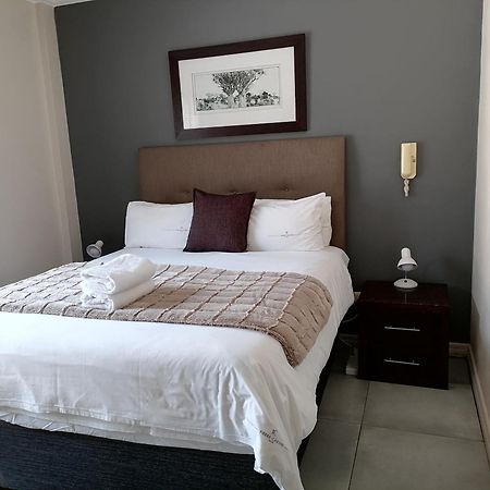 Emabheleni Executive Suites Westpoint Johannesburg Exterior foto